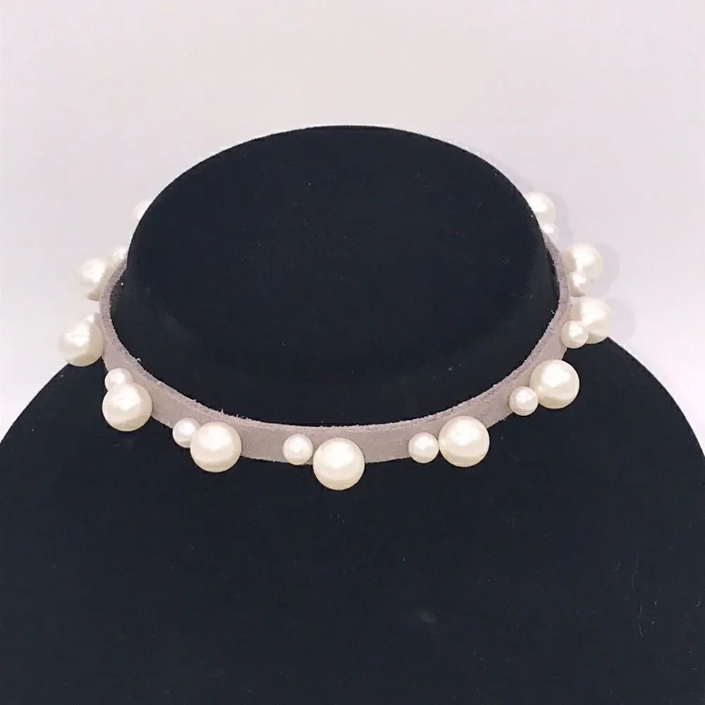 Charming Charlie |vegan leather/faux pearls choker